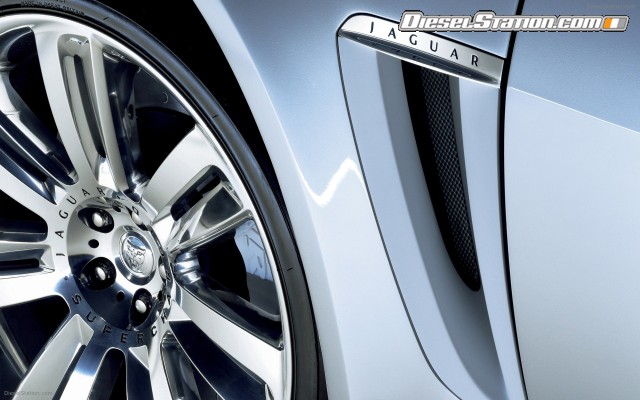 Jaguar C XF Concept Widescreen Picture #34 Jaguar C XF Concept Widescreen Picture #34